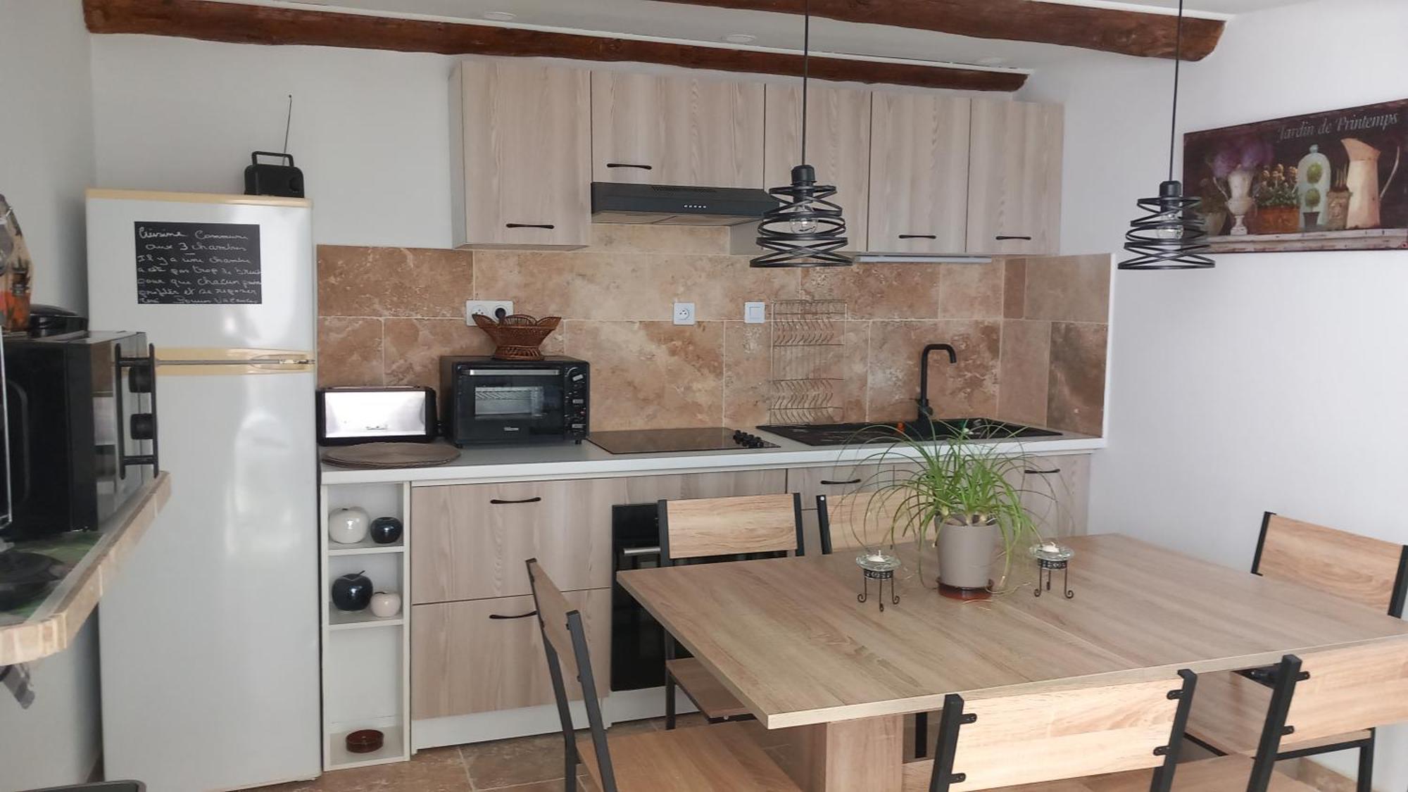 La Sapiniere -Chambres Climatisees Buisson Exterior foto